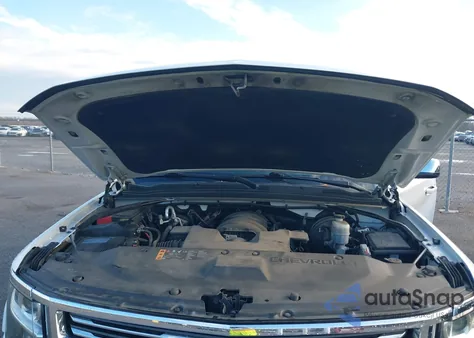 2019 Chevrolet Suburban C1500 Premier from USA, damaged, VIN 1GNSCJKC3KR195692